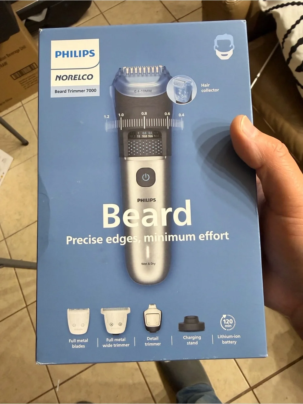 Philips Norelco Beard Trimmer 7000 BT7670/40 New in Box Complete Kit